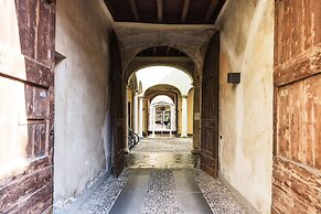 Via Rusconi10