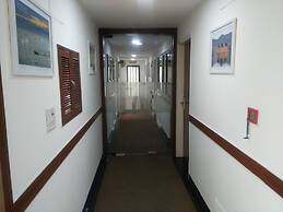 Divine Inn Hotel