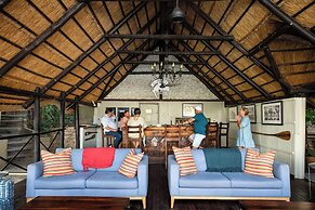 Ichingo Chobe River Lodge