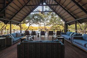 Ichingo Chobe River Lodge