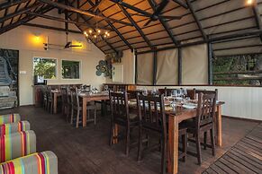 Ichingo Chobe River Lodge