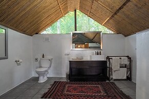 Ichingo Chobe River Lodge