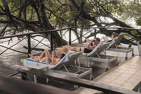 Ichingo Chobe River Lodge
