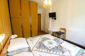 Apartments & Rooms Banich