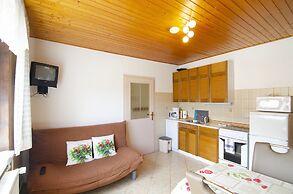 Apartments & Rooms Banich