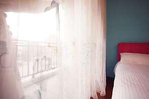 Man Lu B&B