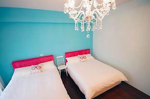 Man Lu B&B