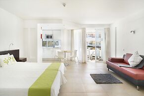 Golden Club Cabanas