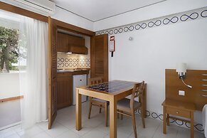 Golden Club Cabanas