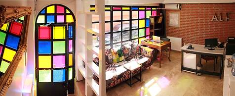 Alf Hotel