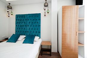 Alf Hotel