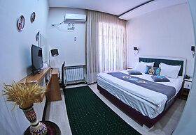 Rohat Hotel