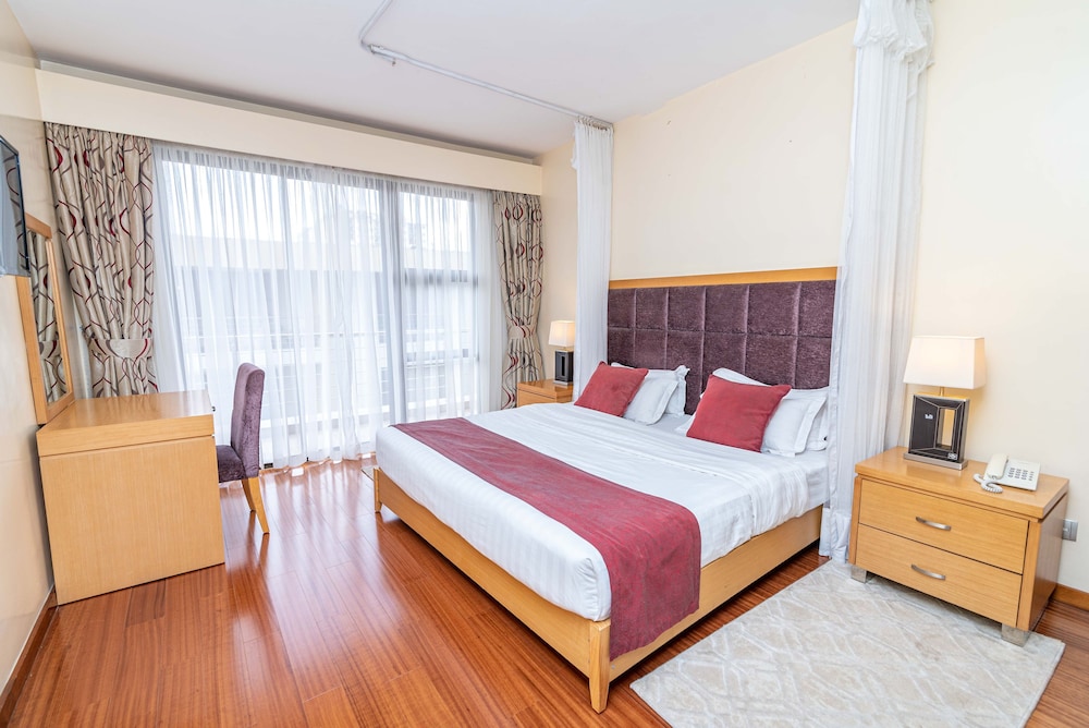 Lenana Suites
