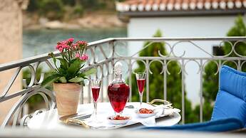 Mira Mare Hotel