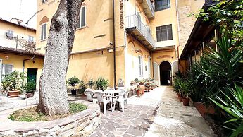 Hotel  Rita  Major