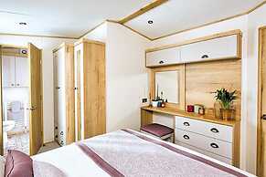 Newperran Holiday Resort