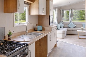Newperran Holiday Resort