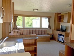 The Lakes Rookley Holiday Park
