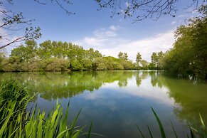 The Lakes Rookley Holiday Park