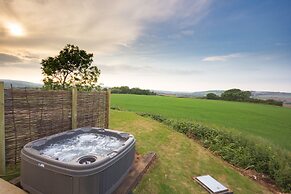 The Lakes Rookley Holiday Park