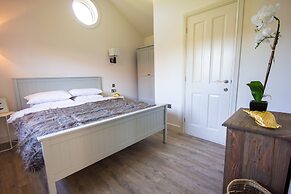The Lakes Rookley Holiday Park