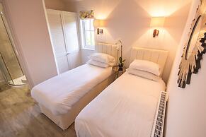 The Lakes Rookley Holiday Park