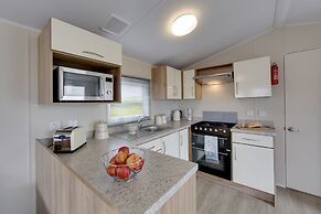 The Lakes Rookley Holiday Park