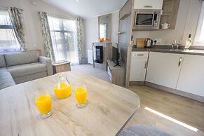 The Lakes Rookley Holiday Park