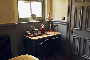 Frederick Street Townhouse