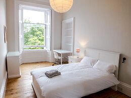 Silver Lining - Luxury Thirlestane Road