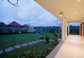 DLobong Suites Ubud