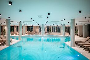 Ambient Hotel & Aromaspa Sikonda