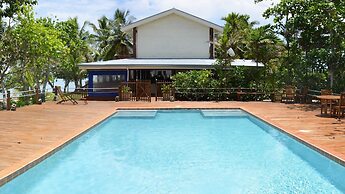 Fijian Oasis