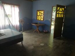 Rosa's Lake Cabins