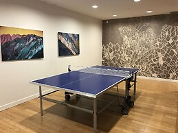 CN Tower View Design apart 3BD-2BA DT