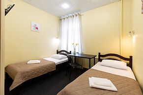 Mini-Hotel Entrance N2