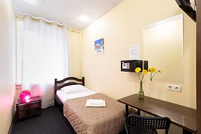 Mini-Hotel Entrance N2