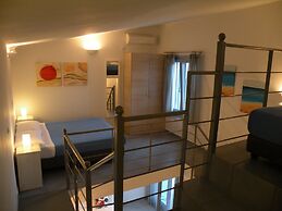 Zathea Apartments