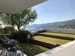 Zathea Apartments