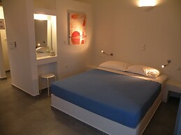 Zathea Apartments