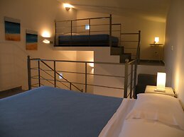 Zathea Apartments