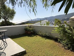 Zathea Apartments