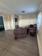 Whale Cove Inn