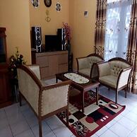 Kota Bunga F