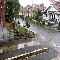 Kota Bunga F