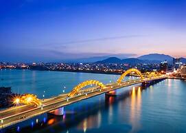 Sunny Ocean Hotel & Spa