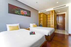 Sunny Ocean Hotel & Spa