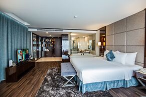 Central Luxury Ha Long Hotel