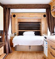 Midea Egret Lake Car Camp