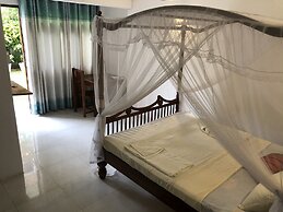 The Retreat Hotel